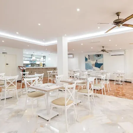 Club By Dorobe Hotel 3*